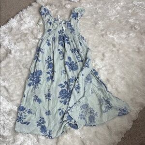 Floral Blue and White Maxi Dress